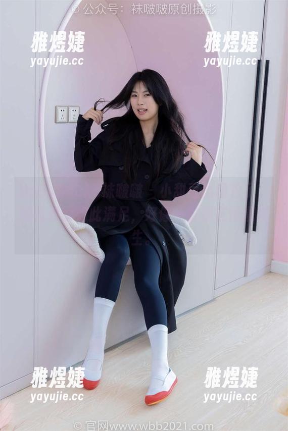 BoBoSocks袜啵啵 - 小甜豆出图包了，短靴偏偏如此满足，好像一切都在慢慢发生。