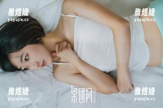 GIRLT果团网 - 莫雅琪的灰丝：图包让我想起了小时候看动画片的感觉