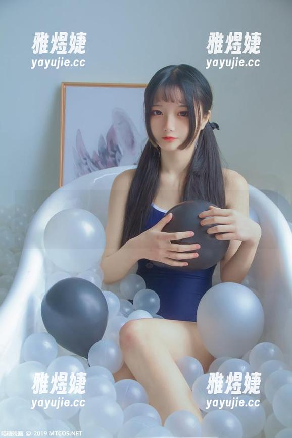 喵糖映画的私拍合集，哪个学妹会把你“课”成迷？