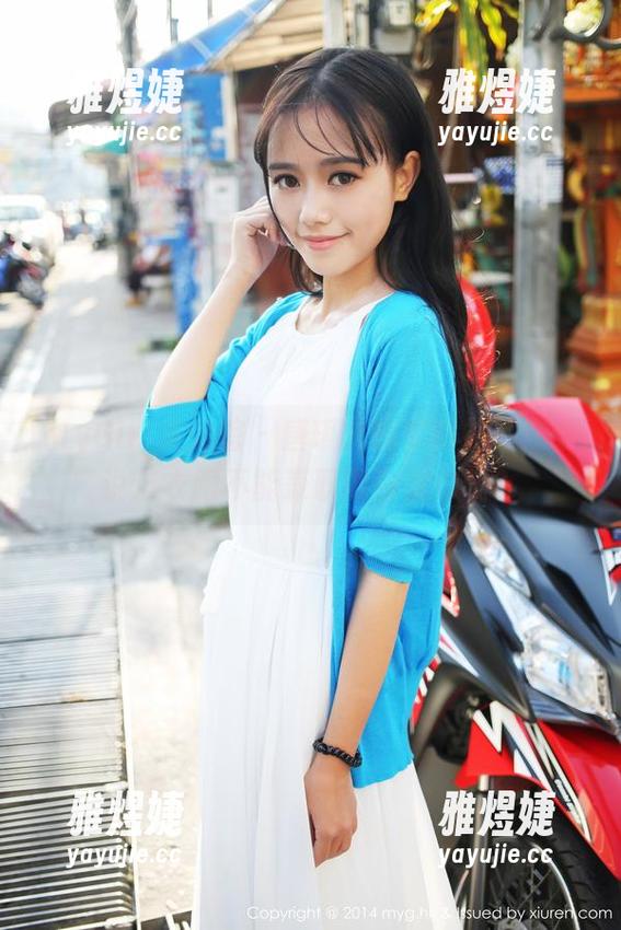 MyGirl美媛馆-唐琪儿 MyGirl美媛馆 - 唐琪儿的定制礼服:谁说这衣服不能兼职做沙发布呢?
