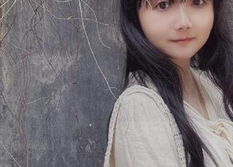 Sayako＿今年4岁万圣节全集：我在想，化妆能不能厚一点？