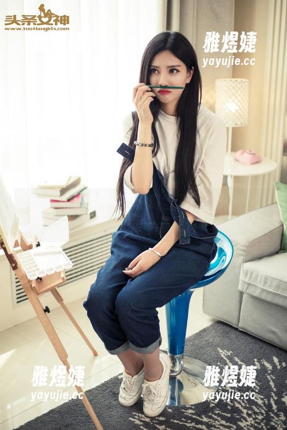 TouTiao头条女神 - 幻雪儿新作：看这空姐如何把云飘到手里——图片更新没错！