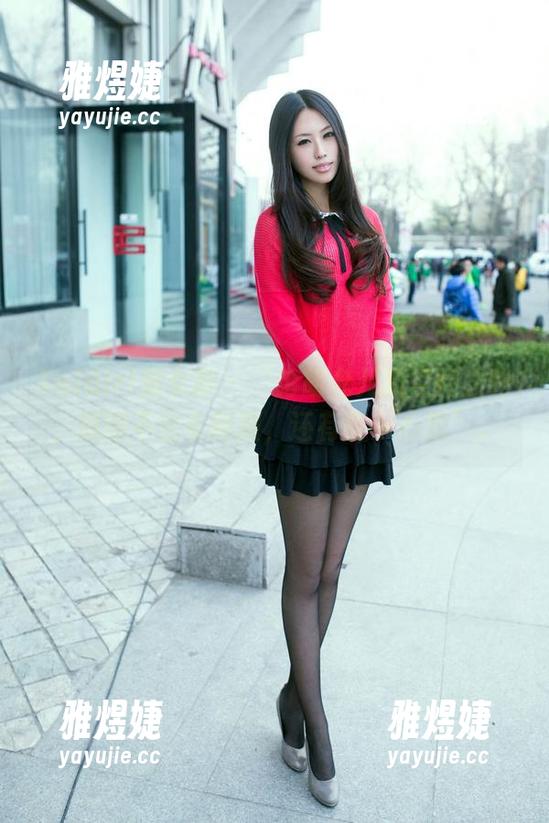 TuiGirl推女郎 - “论胡允儿的空姐之路，原图不止有制服，还有些小心思”。