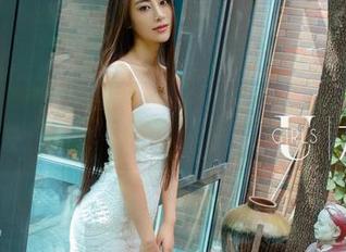 UGirls尤果网 - 不想说太多，李易童的肉丝美图，下载改天做功课吧
