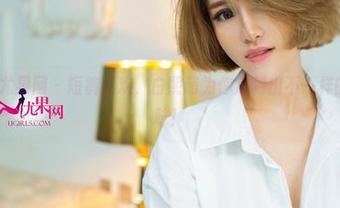 UGirls尤果网 - 短裤狂欢，白熙萌为你定制出不一样的图片风味！