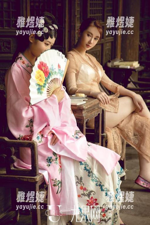 UGirls尤果网 - 从未见过如此大胆的豹纹写真，韩恩美再次惊艳！