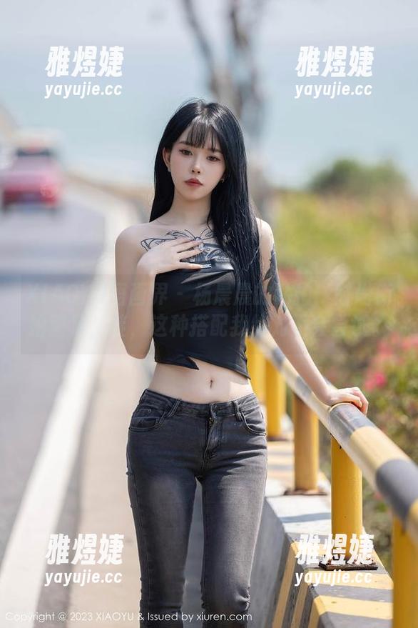 XIAOYU语画界 - 杨晨晨的私拍：时尚街拍图集，哇，这种搭配我绝对不会尝试。