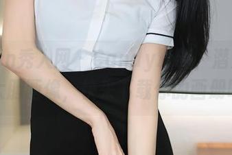 Xiuren秀人网 - Candy糖糖，潜力女神的大胆画像，快来下载你的画册吧！