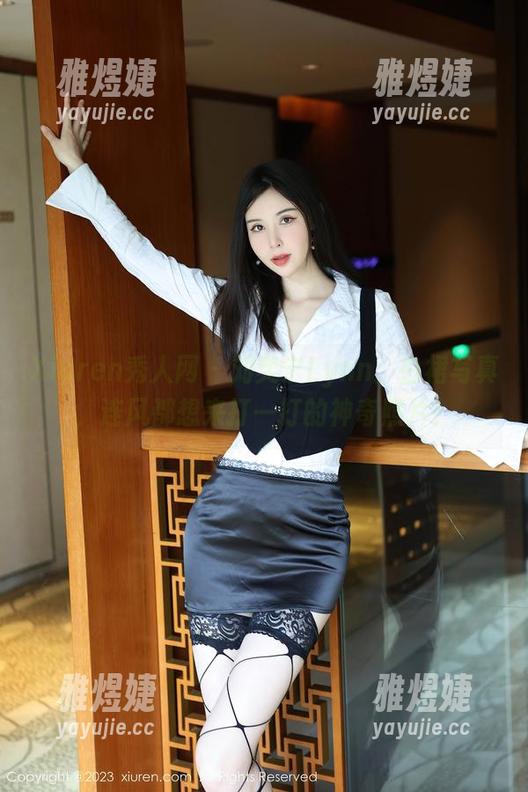 Xiuren秀人网 - 刘奕宁Lynn：白裙写真，连风都想来打一打的神奇照片！