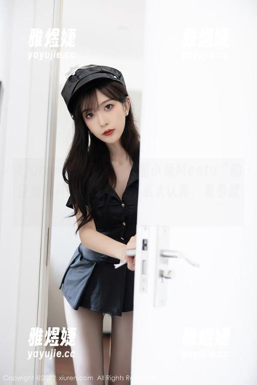 Xiuren秀人网 - “”星小兔Meetu“的空姐写真集，高清但不必太认真，看看就好！