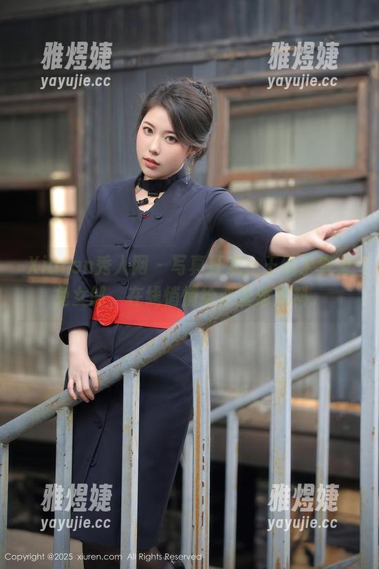 Xiuren秀人网 - 写真狂欢，王俪丁变身兔女郎，在线悄悄给心里添点料。