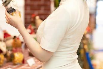 YouMi尤蜜荟 - 为娜娜TINA的裸足而疯狂，高清写真总是能让你惊艳！