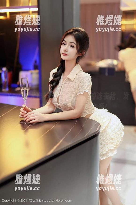 YouMi尤蜜荟 - 探寻黄乐然的连衣裙，发现了奇迹级的免费美图资源！