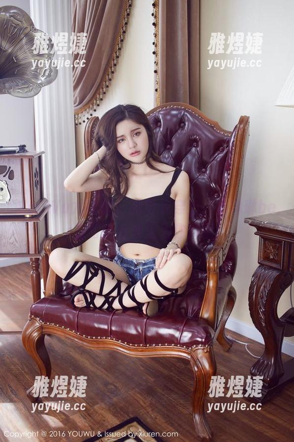 YouWu尤物馆 - 把毛衣穿上，潘琳琳ber在写真合集里为你解围！
