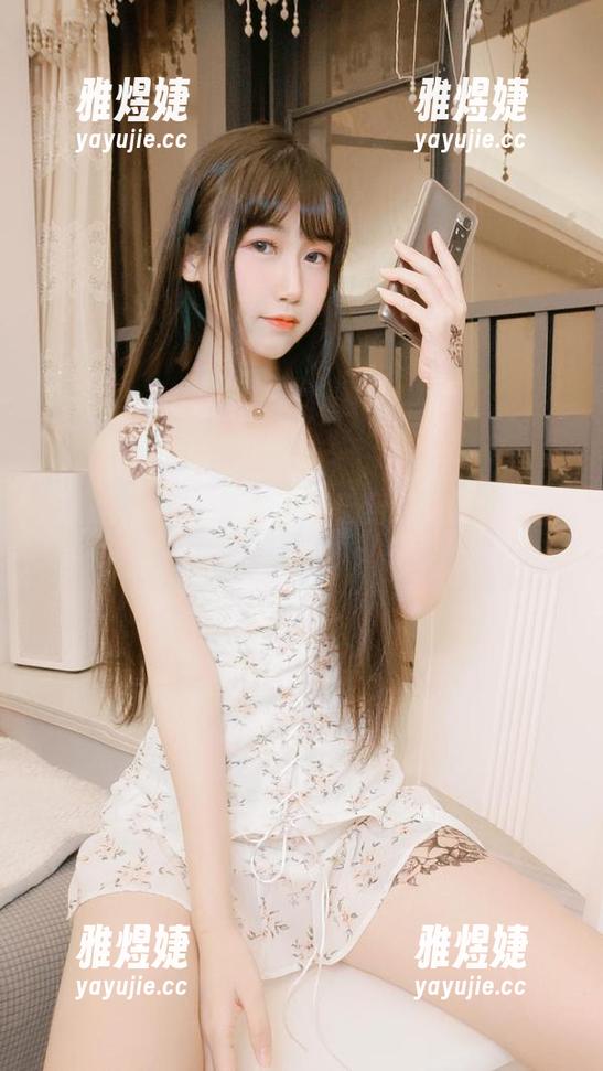 不呆猫在线：兔女郎的恰到好处的可爱画像