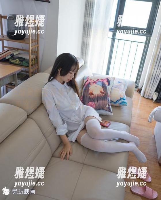 在线美图在等候，兔玩映画的男友衬衫似乎在轻声诉说，还有什么话不会说呢？