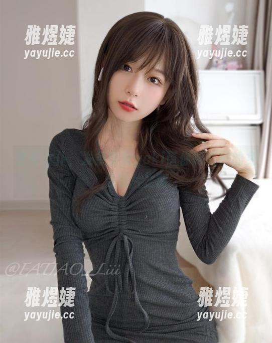 变身女仆，发条少女yoki带你领略她的免费照片之旅