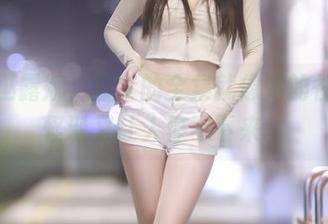小女巫露娜，流音的全集就像她的性格，怪诞又让人停不下来。