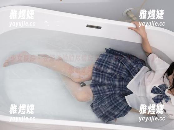 少女秩序 - 在游泳池的尽情玩乐，小满全集下载，配合想象才完美！