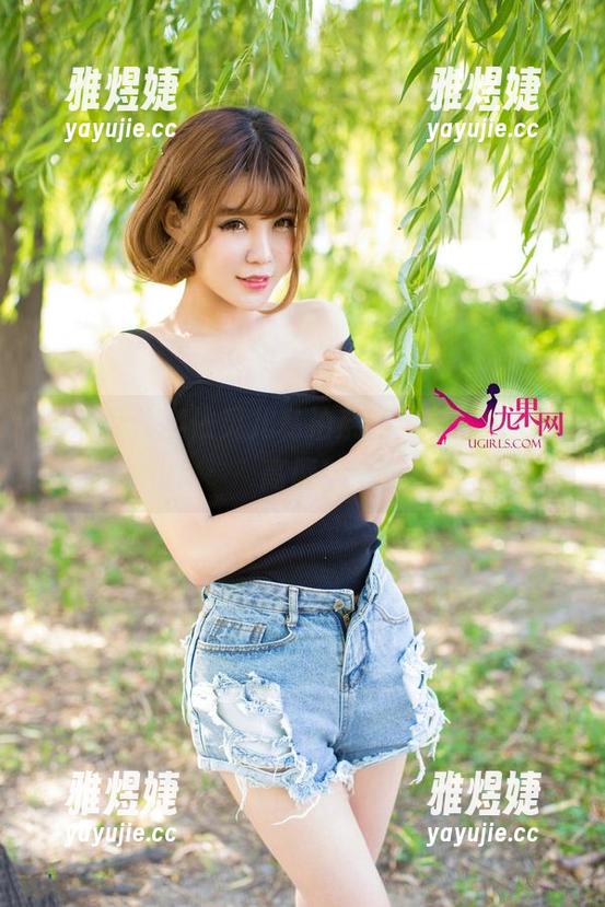 尤果网 - 娜依灵儿私拍系列，灰丝秀出新高度！