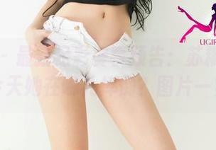 尤果网 - 最新足彩赛事预告：苏糯米居家，今天她在哪儿摔倒？图片一览！