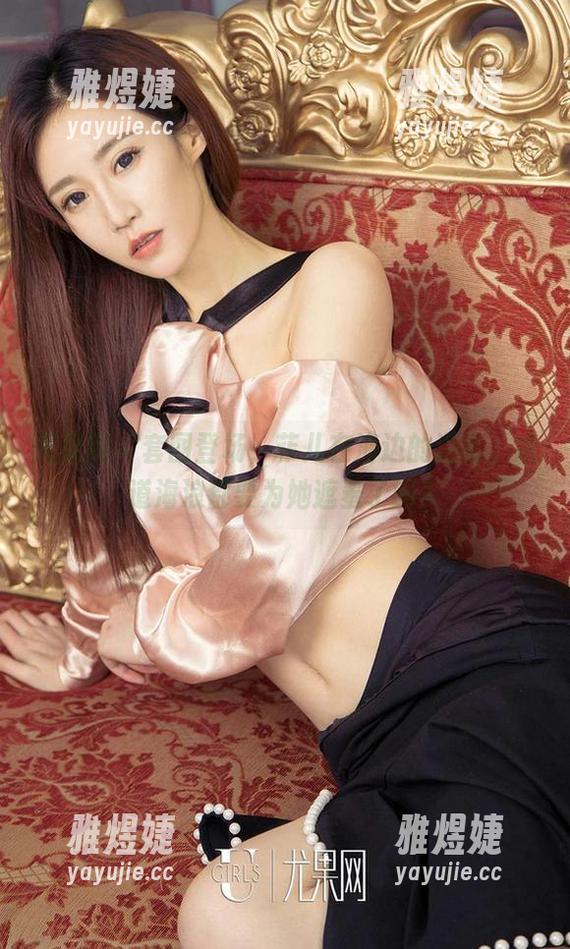 尤果网 - 套图登场，菲儿在海边的姿态，难道海浪都要为她遮羞了吗？