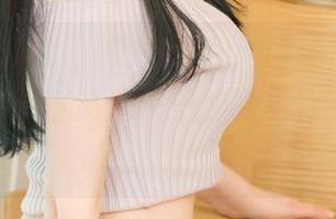 尤果网 - 妈呀，陈雅漫和她的瑜伽合集，美图里开始流动起浪漫的诗句，有些随意却又真实。