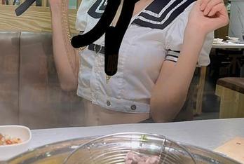 微密圈 - 就是阿朱啊的旗袍福利，不得不说，原图总是让人更想再来一遍！