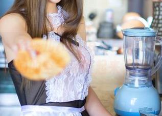 推女神 - 子纯儿Annie免费美脚照片，脚趾间的空气呼吸起来了没？