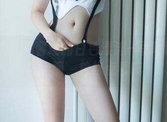 推女郎 - 王馨瑶的白色漂流–写真集和资源，呃，放松点看嘛