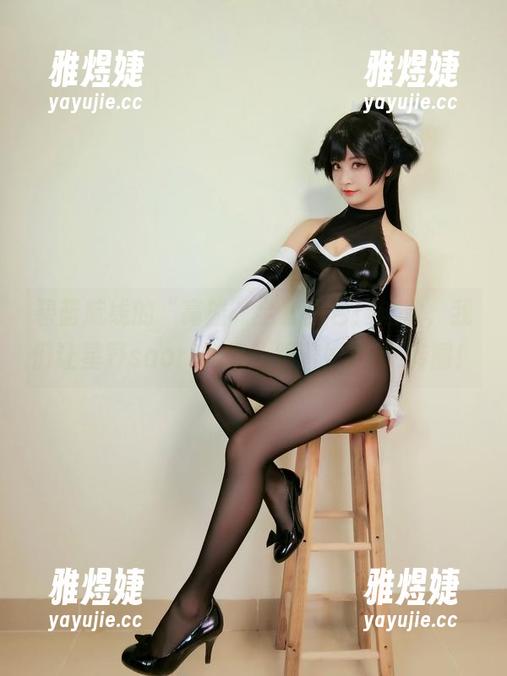 碧蓝航线的“高雄”全套图包！这次，我们让星野saori的镜头跟着她360°转圈！