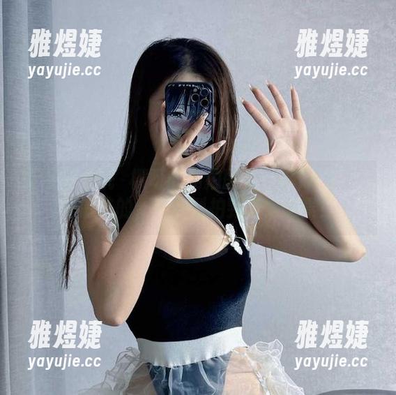 桃沢樱呀 微密圈 - 桃沢樱呀的私拍图集:4.14本来只是请吃的,没想到拍到了大美景!