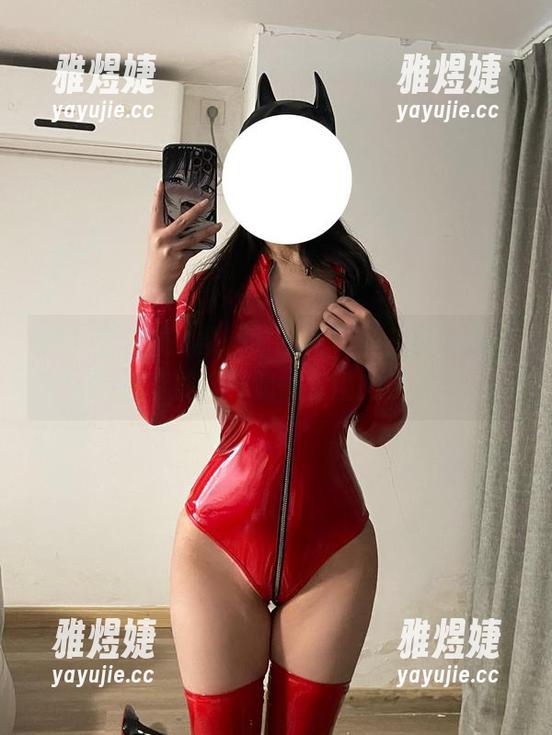 微密圈 - 桃沢樱呀的睡裙作品，真心希望我也能被这种慵懒包围的资源…