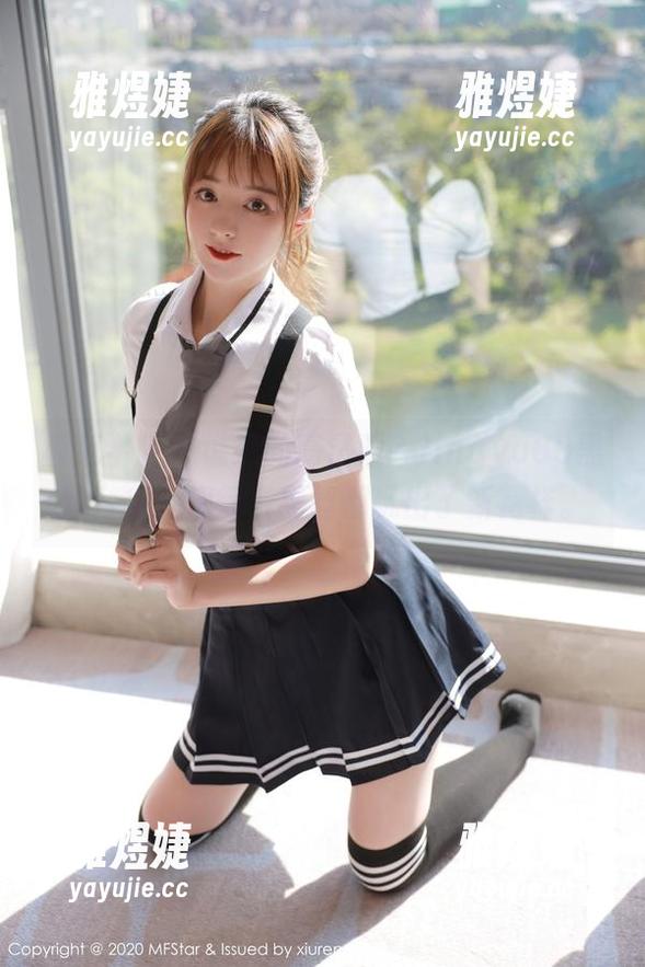 模范学院 - 说好的高清呢？lingyu69黑丝合集，把每条黑丝都玩出了新花样。