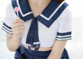 模范学院 - 就这？艾莉Evelyn的护士私拍套图也太真实了吧，有种亲切感