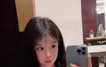 微密圈 - 沈汝凡超哇塞的乖乖女，实现了一种微妙的对比，你敢看吗？