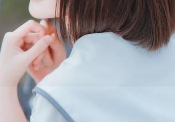 河豚抚子的金鱼JK在线发光，谁说水里不能有偶像？