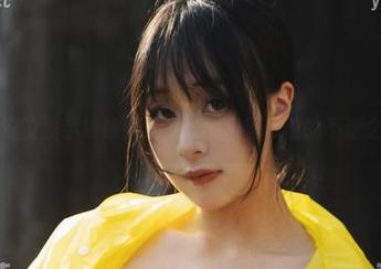 浅安安携手婚纱，无圣光图集里藏着的不速之客