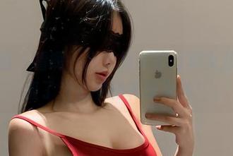 微密圈 - 看啊，火龙果羊的写真女孩，像极了我心中的种草女神！