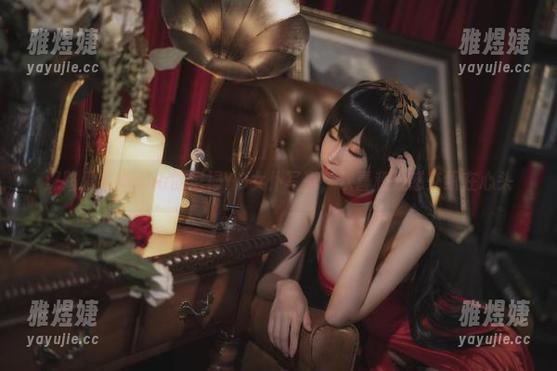 深陷爱老师phd的尼禄YD女仆写真，欢喜和疑惑交织在心头