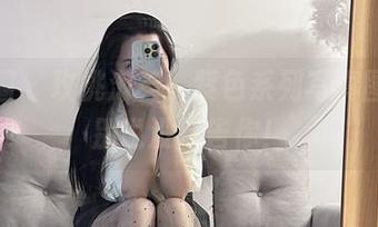 微密圈 - 玫桃泡芙：紫色系列写真图包，别说没警告你！