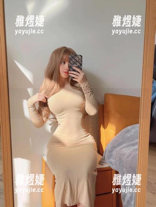 微密圈 - 看！禅雨儿Lynne的睡衣美图合集，我决定今天就不出门了！