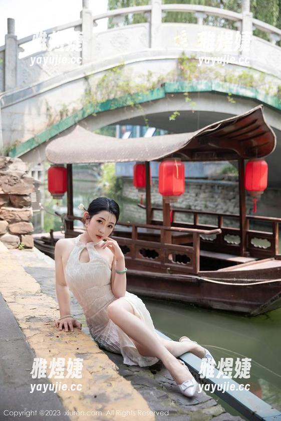 秀人网-李可儿 秀人网 - 在无圣光的挑战下,李可儿和她的毛衣做了个美图奇迹!