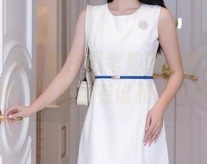 秀人网 - 我一直在思考最新的糯美子nini女神，分享后有谁和我共鸣？