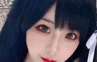 当章鱼小童谣cos最燃执行官时，连办公桌都想动起来！