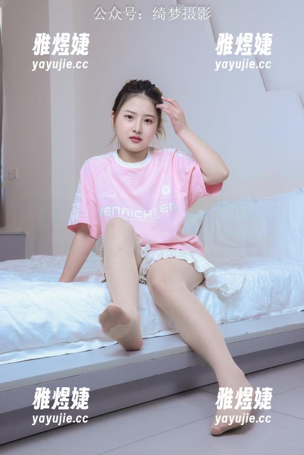 绮梦摄影 - 甜甜说裤里丝，其实是壁纸的隐秘语言