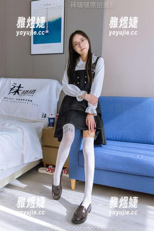 袜啵啵 - 芝士带你穿越，无敌厚黑丝大腿袜挑战高清显示屏！
