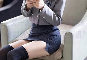 语画界 - 又一波Cherry绯月樱泳衣更新，谁能说这不是时代的潮流？