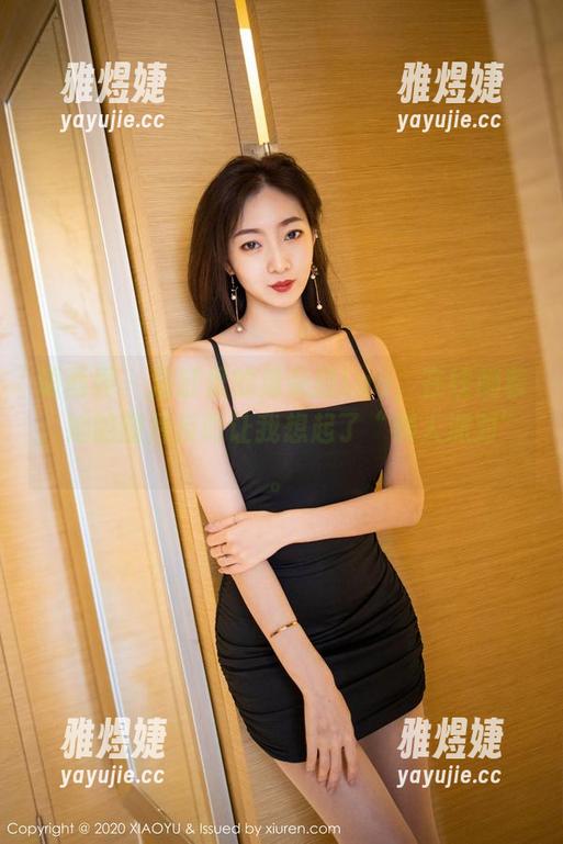 语画界 - 浴缸里的潘朵拉Laa，在线躺着，她的图片反而让我想起了“懒人派对”。