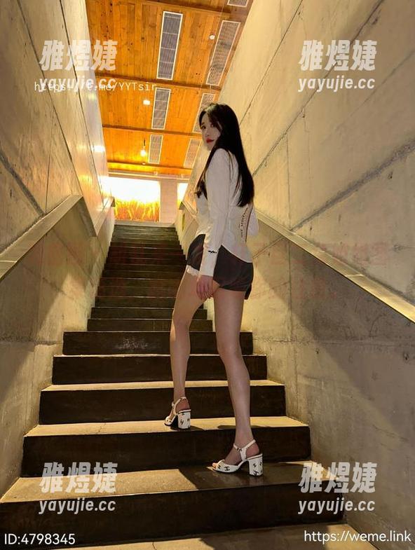轩子巨二兔 微密圈 - 胡乱来一发,轩子巨二兔姐姐图集精选,幽幽地召唤你的注意。